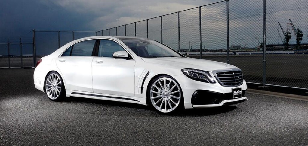 Заниженный Mercedes w222